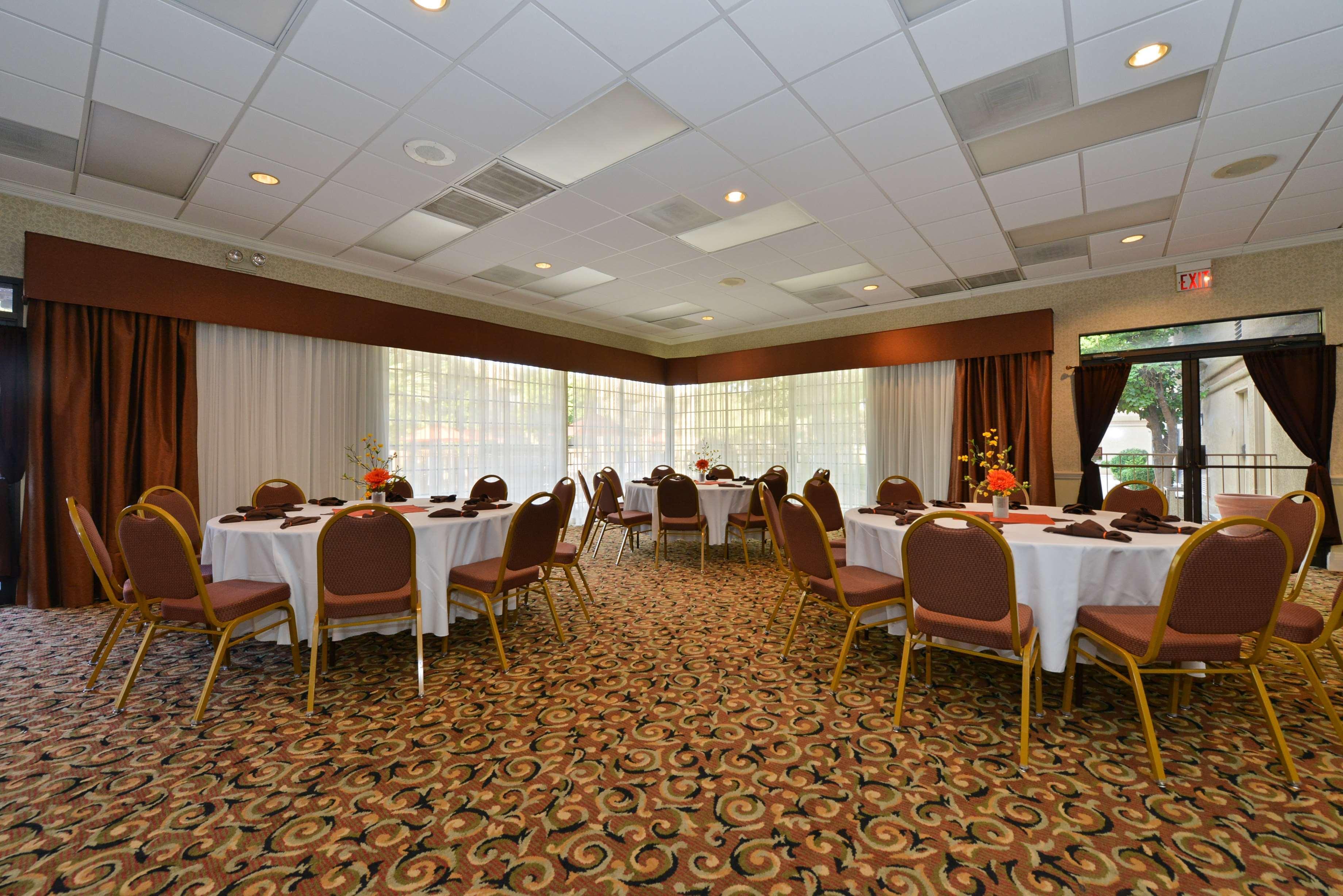 Wyndham Tucson Airport Hotel & Conference Center מראה חיצוני תמונה