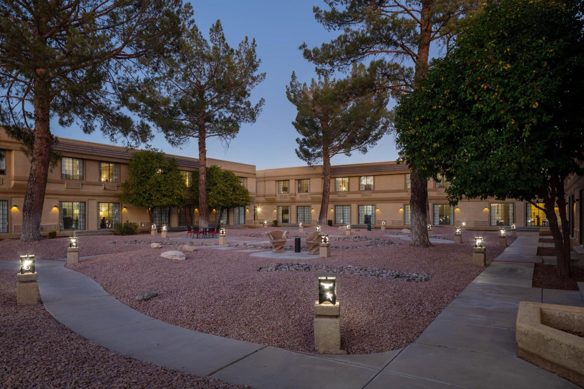 Wyndham Tucson Airport Hotel & Conference Center מראה חיצוני תמונה